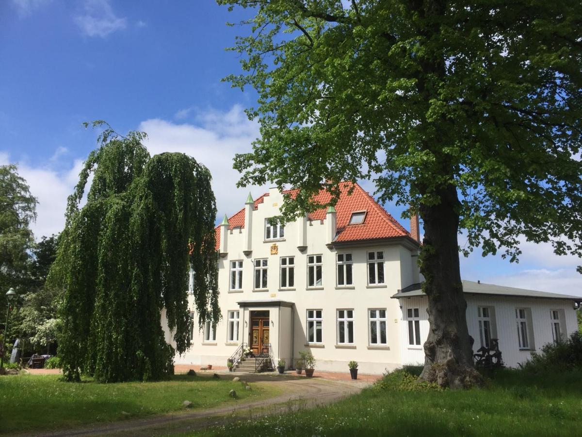 Herrenhaus Hohewarte *